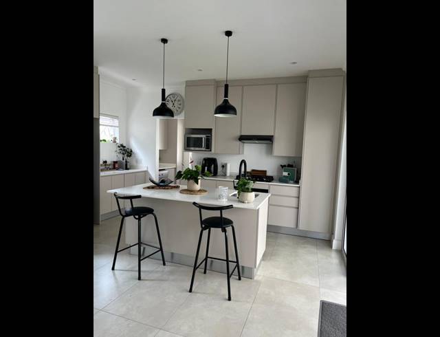 3 BEDROOM PROPERTY TO RENT IN BRYANSTON